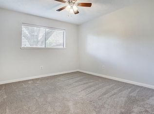 2827 Colonial Dr, Sugar Land, TX 77479