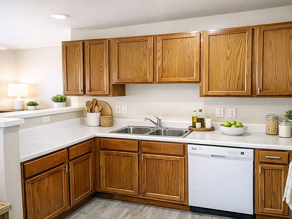 4th image of 2205 Pipeline Rd #5213