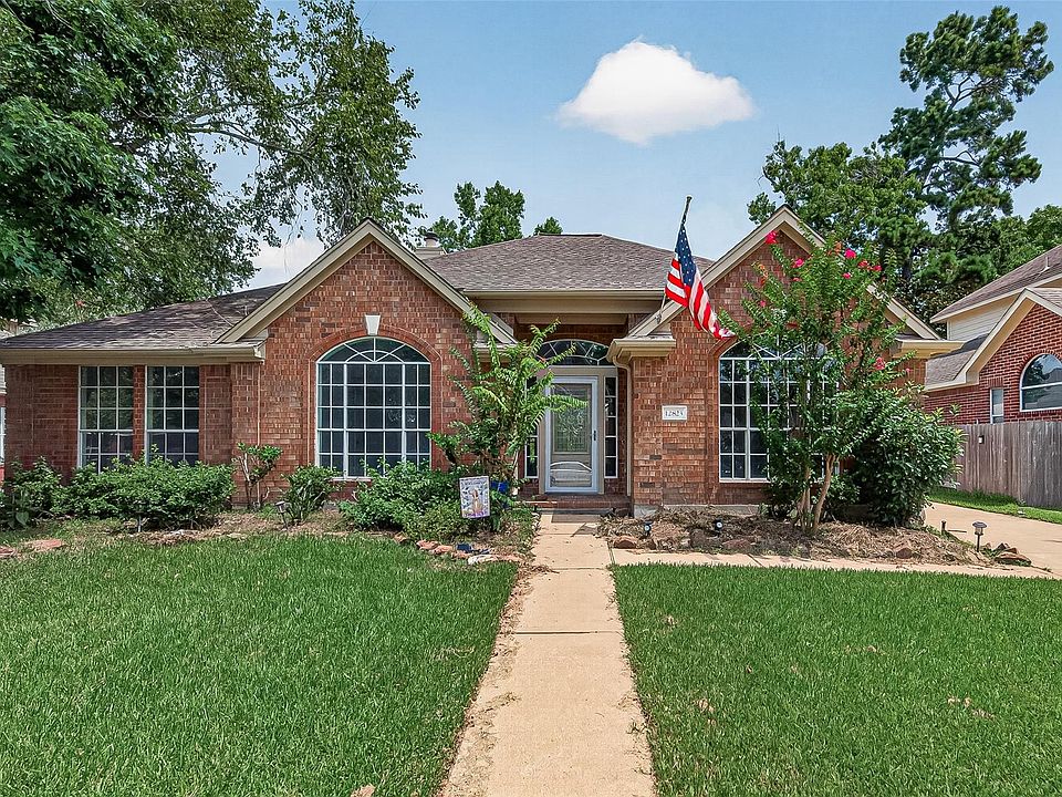 1st image of 12823 Lady Jane Ct