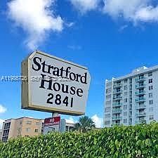 1st image of 2841 NE 163rd St APT 914