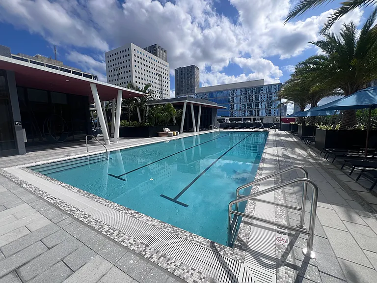 1100 N Miami Ave #C — Photo 13