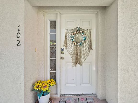 2nd image of 264 Gibraltar Ct Floor 1-ID1253517P