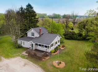 12932 Hall Rd, Ravenna, MI 49451