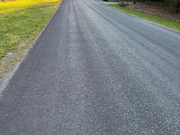 2nd image of 6904 Shady Oak Ln