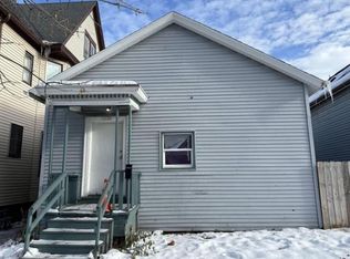 1530 S 10th St, Milwaukee, WI 53204