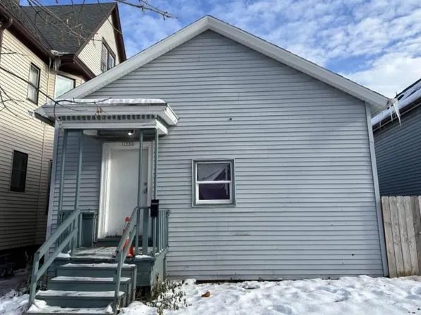 1530 South 10th STREET, Milwaukee, WI 53204