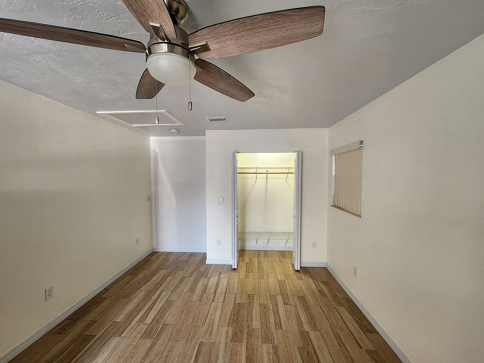2nd image of 3046 25th Ave N #1/2