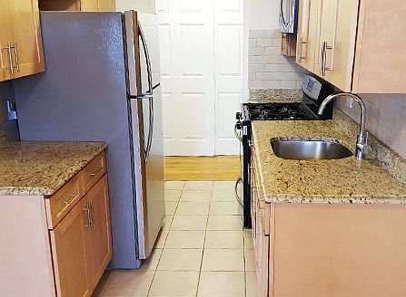 2nd image of 2010 Bruckner Blvd APT 14F