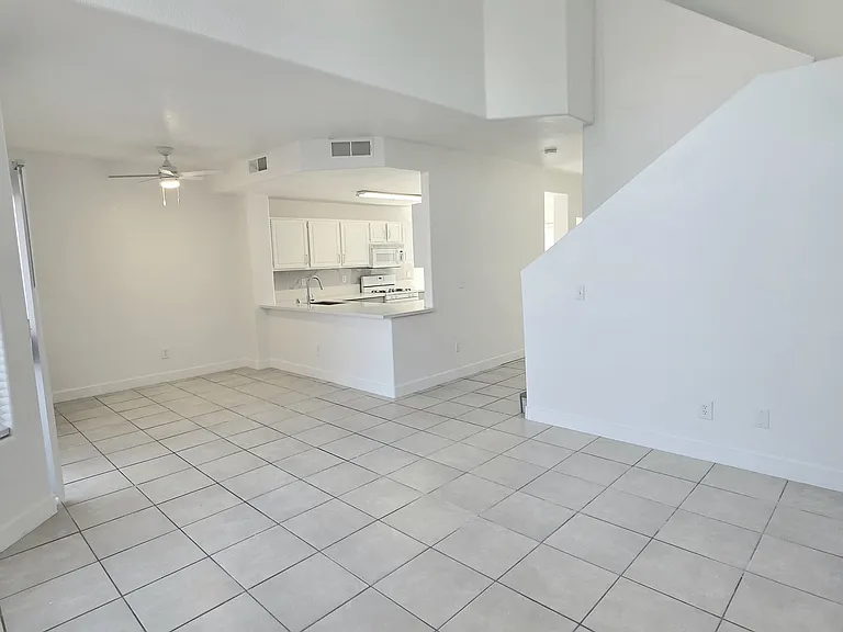 5125 W Reno Ave #1015 — Photo 4