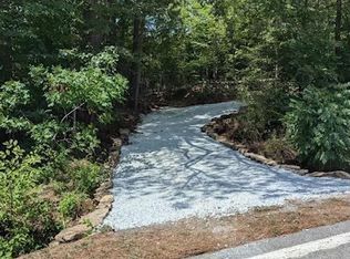 Paint Rock Rd, Oneida, TN 37841