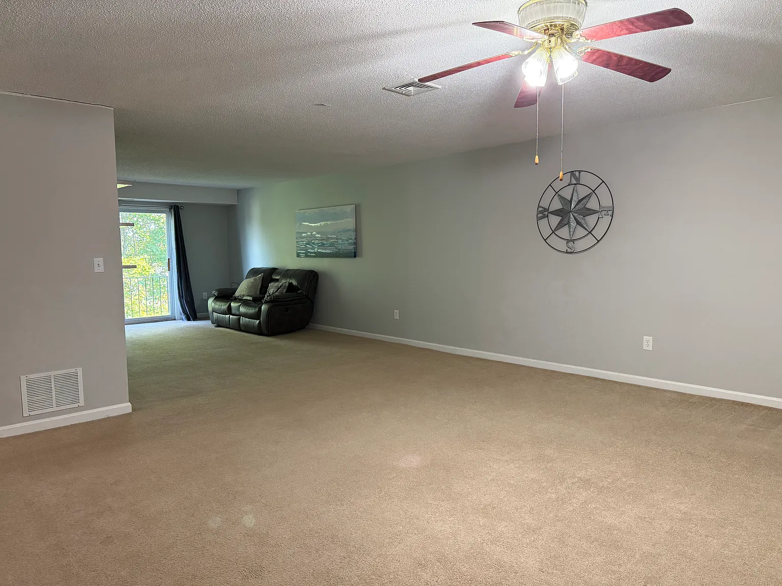 2 bed, 1.5 bath, 1336 sqft, $2,350 — Photo 3