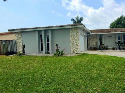 216 SE 4th Te, Dania Beach, FL, 33004