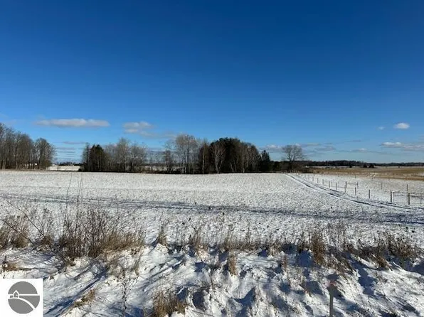 0 S Burkett Rd, Mc Bain, MI 49657