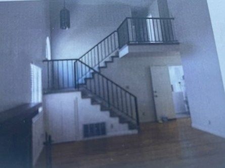 2nd image of 1834 Parkwood Dr