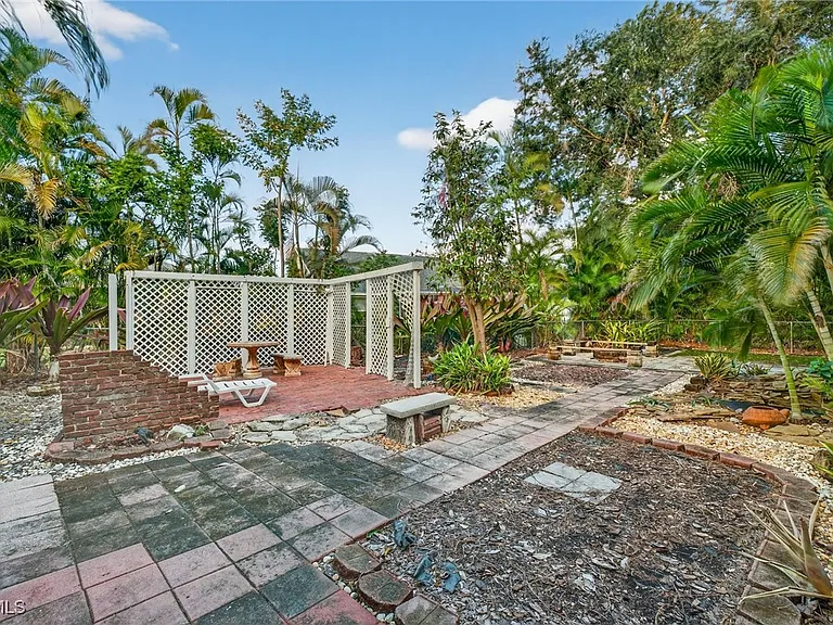 18015 Horseshoe Bay Cir — Photo 20
