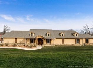 5615 S 161st West Ave, Sand Springs, OK 74063