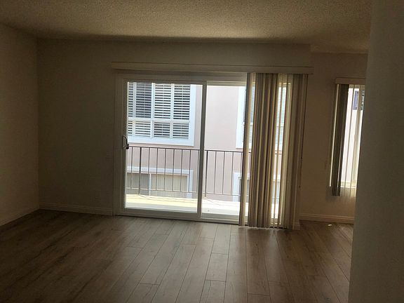 4th image of 11849 Goshen Ave APT 6
