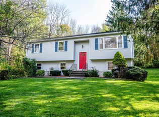 486 Wall St, Hebron, CT 06248