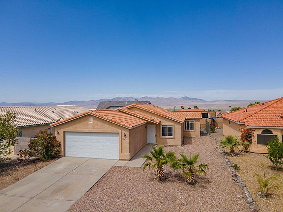 3rd image of 3461 Tres Alamos Dr