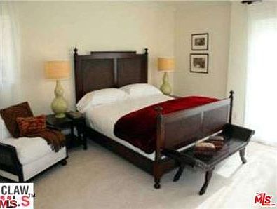 5th image of 1000 Granville Ave APT 201