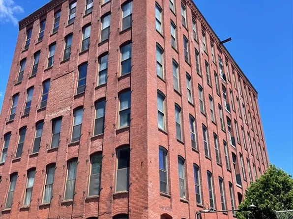 101 Cabot St APT 602, Holyoke, MA 01040