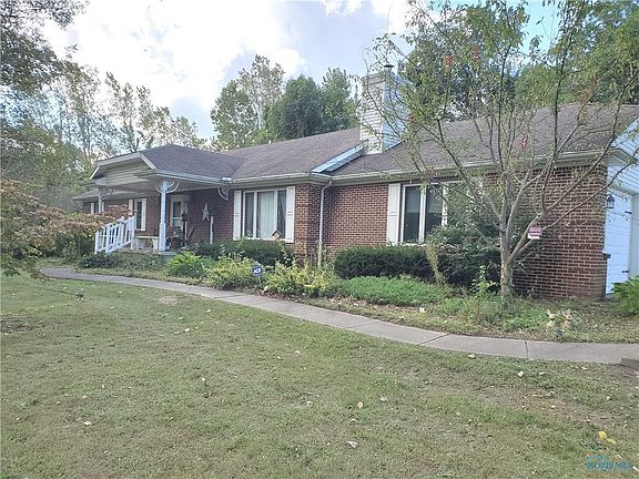 3rd image of 705 N Irwin Rd