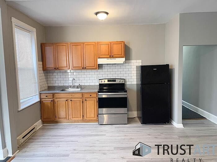 1st image of 1101 Foulkrod St #2