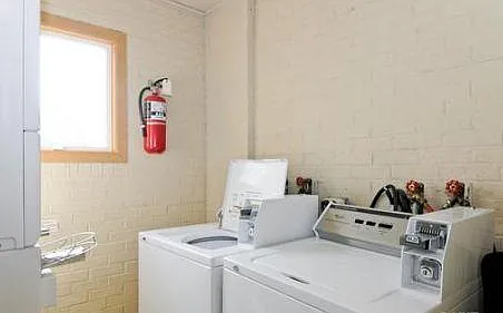 1 bed, 850 sqft, $1,200 — Photo 2