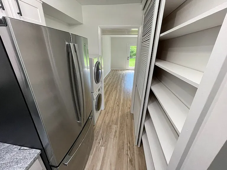 Modern Design Condo Near Shelbyville Country Club! — Photo 7