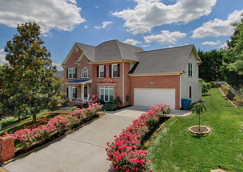 1st image of 1007 Royal Mew Ct