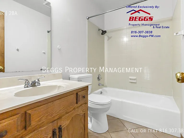 1410 Laurel St — Photo 8