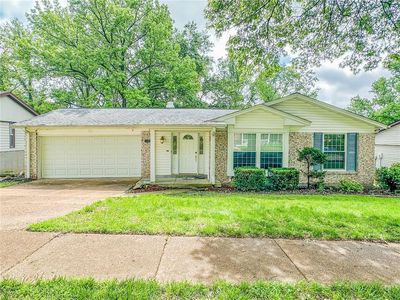 5564 Greenton Way, Saint Louis, MO, 63128
