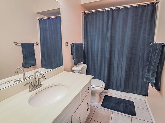 5th image of 8949 E Palms Park Dr