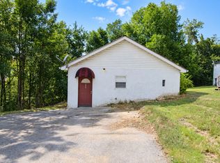 1890 N Whitney Ave, Cookeville, TN 38501