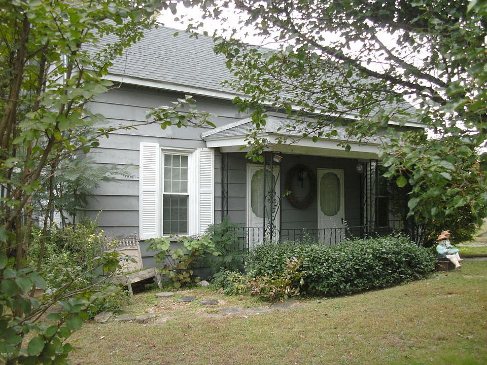 1st image of 515 Marshall St