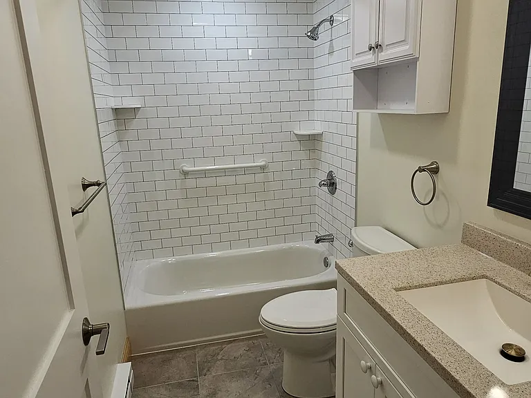 58 Freeman Dr #7 — Photo 26
