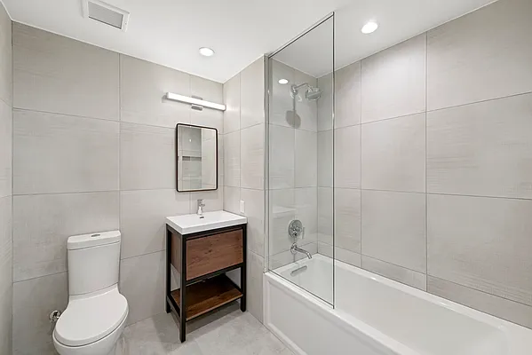 Sold by Nest Seekers International | media 13