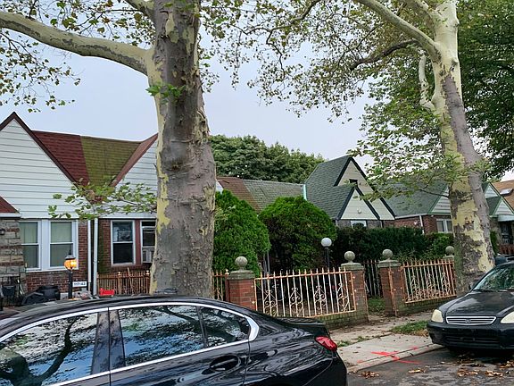 3rd image of 117-40 227th St