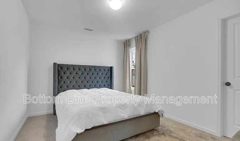 242 Lacewing Dr — Photo 16