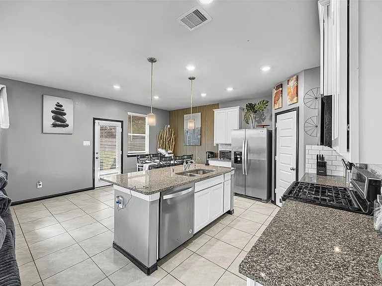 12312 Swae Lee St — Photo 8