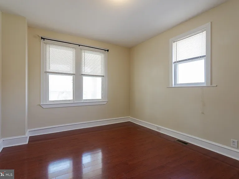1213 Friendship St — Photo 13