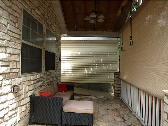 3rd image of 4613 Blue Meadow Dr