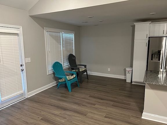 5th image of 2134 Ireland Way