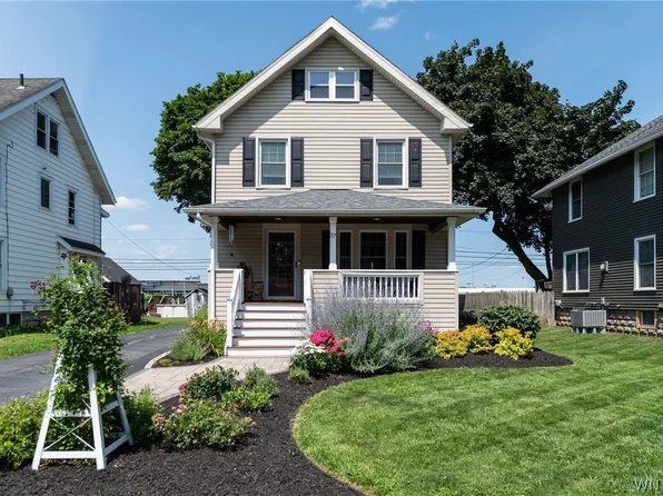 57 Redfield Pkwy, Batavia, NY 14020