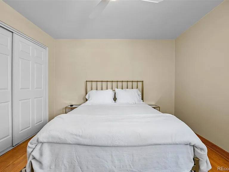 281 Niagara St — Photo 18