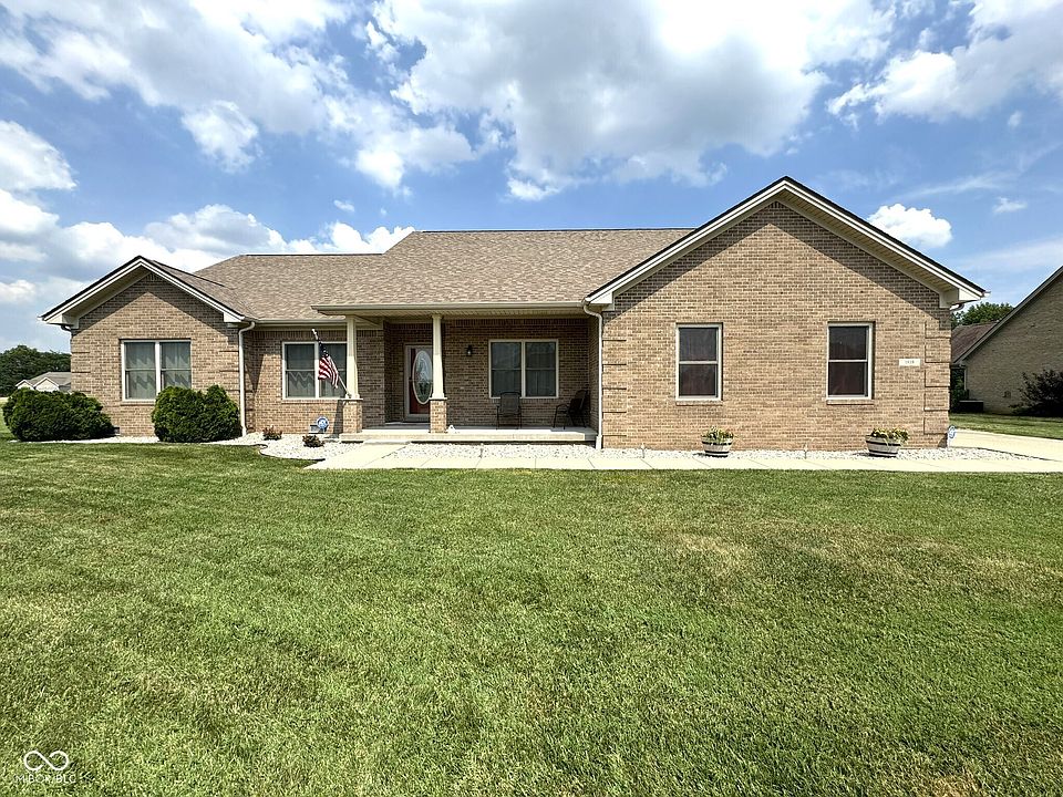 1st image of 1939 Sophia Ln