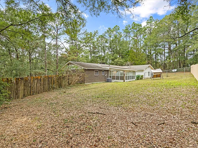 7300 Cypress Ave — Photo 19