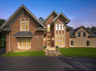 3755 S State St, Crete, IL 60417