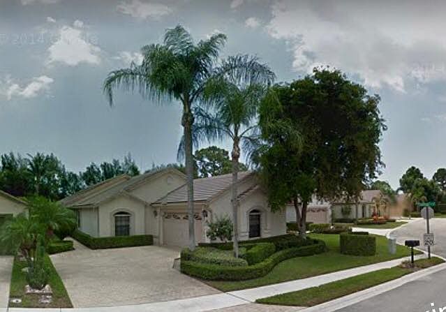 1st image of 10460 Lexington Cir S