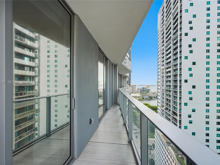 77 SE 5th St #2307 — Photo 28